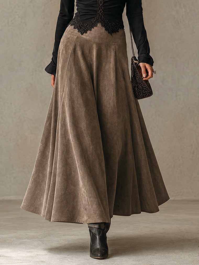Albina | Completo Top in Pizzo e Gonna Maxi Effetto Scamosciato, Nero e Tortora