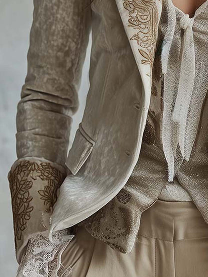 Constance | Blazer in Velluto Ricamato, Beige
