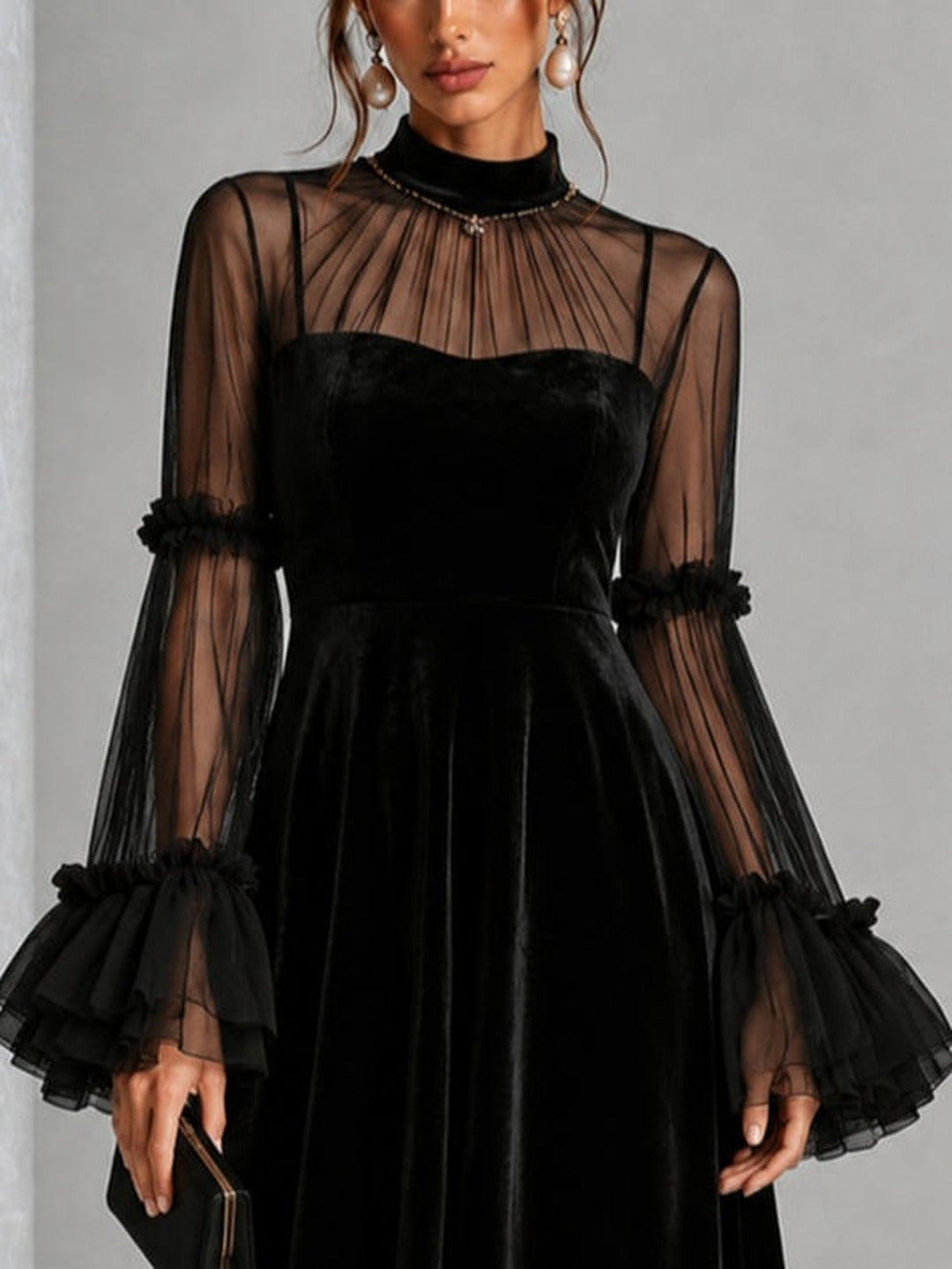 Berenice | Abito Midi in Velluto con Maniche in Tulle, Nero